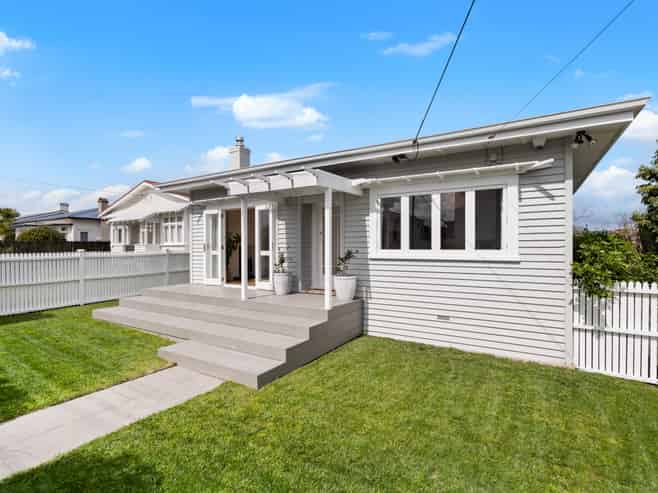 25 Ennismore Road, Mount Albert