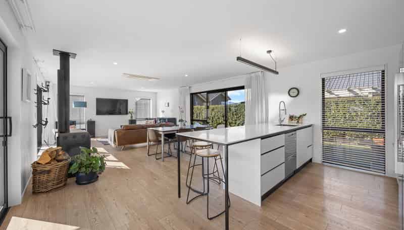 20 Pounamu Avenue, Albert Town