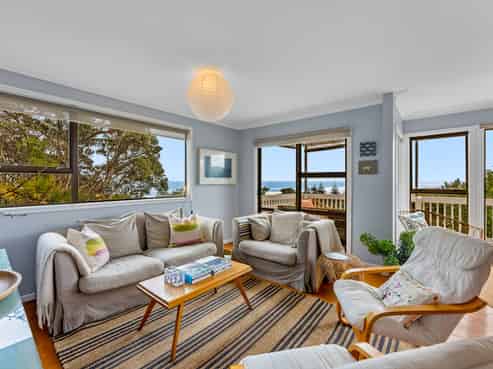 27 Domain Crescent, Muriwai