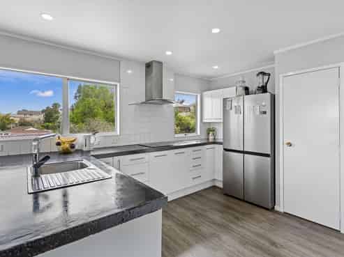 6A Glover Place, Onerahi