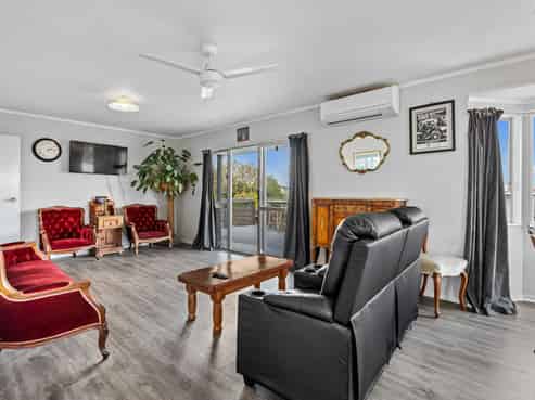 6A Glover Place, Onerahi