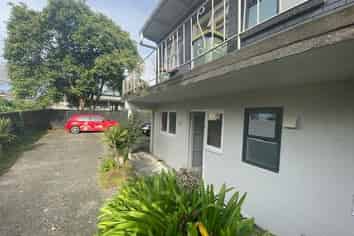 2/22A Te Aroha Street, Hamilton East