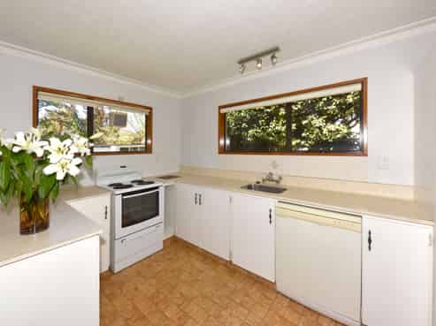1/148 Main North Road, Papanui