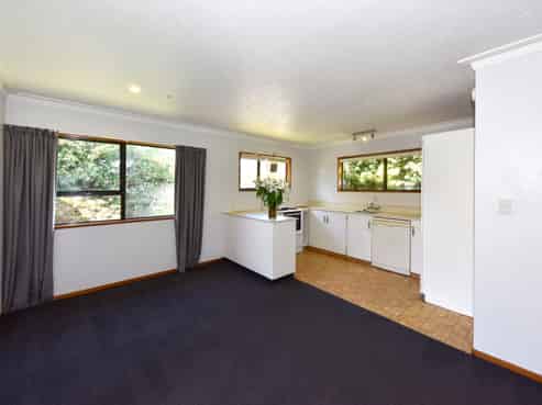 1/148 Main North Road, Papanui