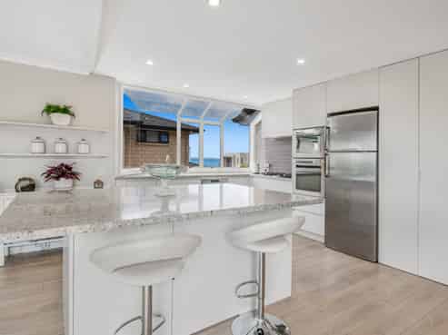 27 Clansman Terrace, Gulf Harbour