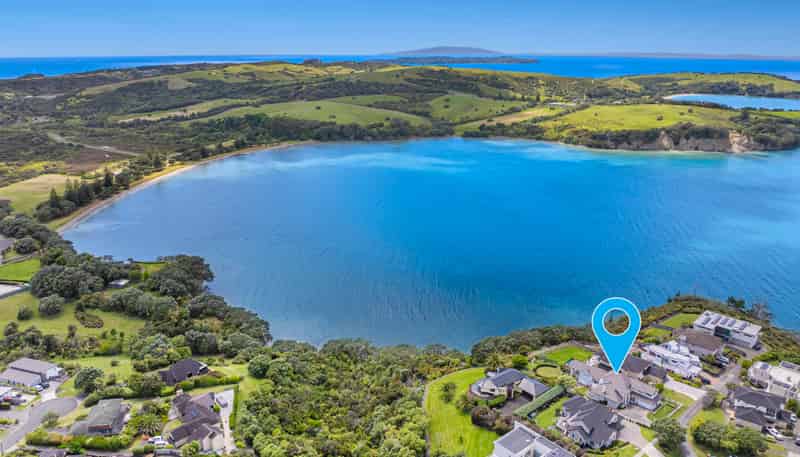 27 Clansman Terrace, Gulf Harbour