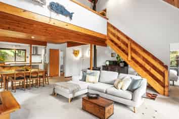 58 Opanuku Road, Henderson Valley