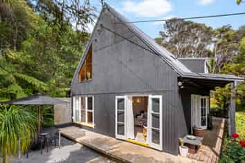 58 Opanuku Road, Henderson Valley