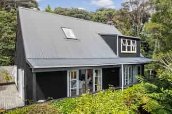 58 Opanuku Road, Henderson Valley