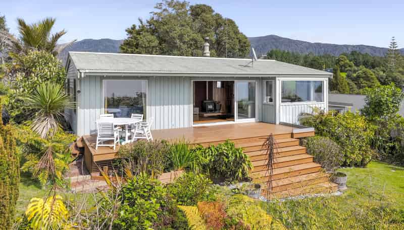 5 Bydder Terrace, Patons Rock