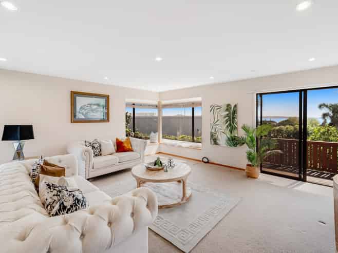 6 Dorrington Place, Eastern Beach