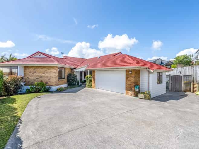 6 Dorrington Place, Eastern Beach