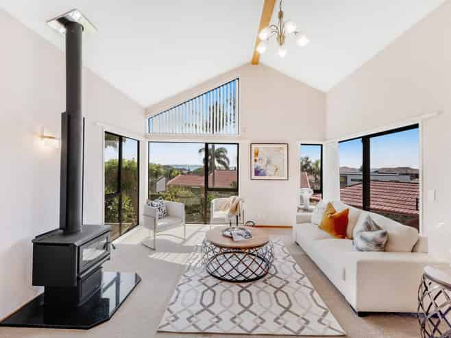 6 Dorrington Place, Eastern Beach