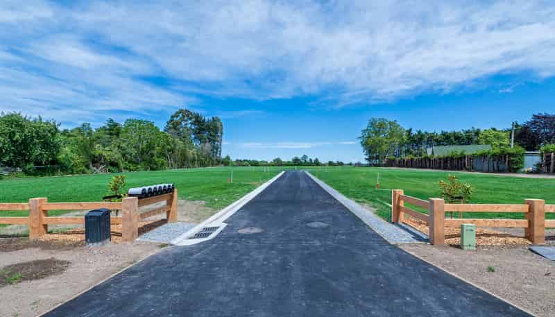 6 Sarsfield Street, SOUTHBRIDGE