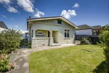 710 Queen Street West, Saint Leonards