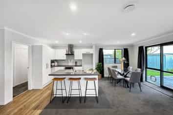 31 Makawe Roa Street, Marshland