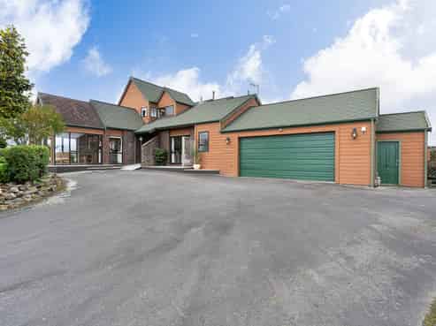 27 Kawiu Road, Levin