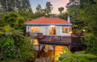 326 Titirangi Road, Titirangi