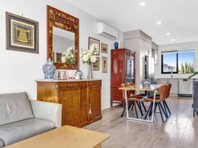 61 Te Aparangi Road, Papakura