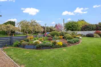 153a High Street, Southbridge