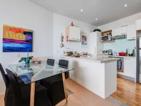 1113/11 Tamariki Avenue, Orewa