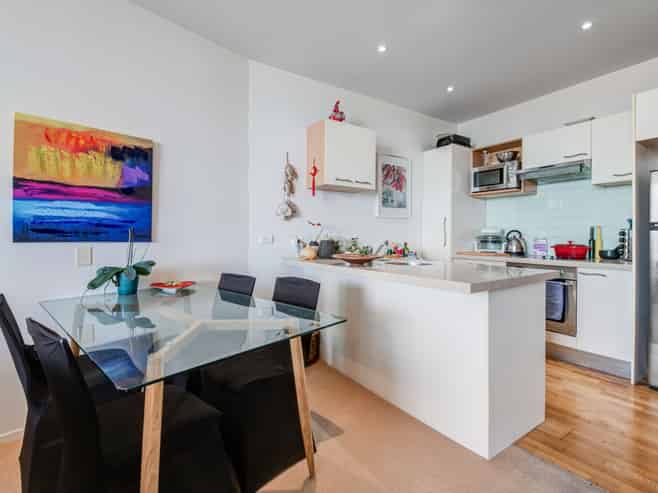 1113/11 Tamariki Avenue, Orewa