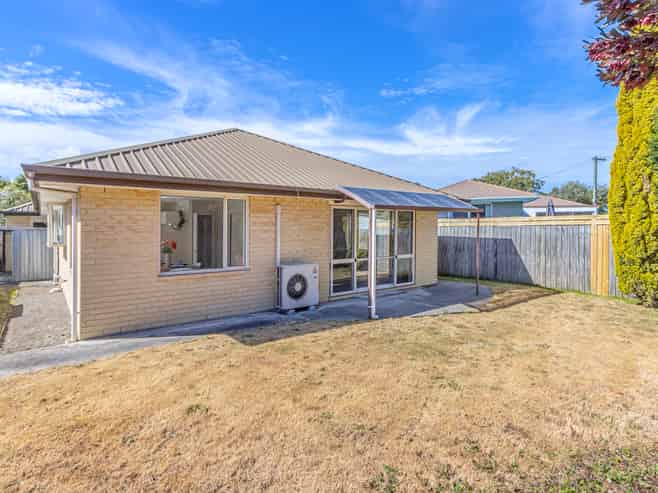 2/20 Studholme Street, Somerfield