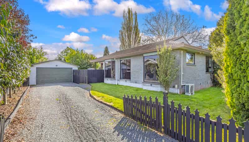 27 Momorangi Crescent, Redwood
