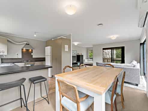 41C Titirangi Road, New Lynn