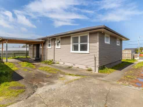 456 Heads Road, Castlecliff