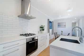 134 McLeod Road, Te Atatu South
