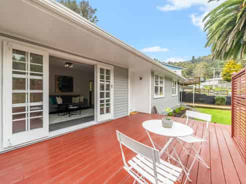 5 John Street, Stokes Valley