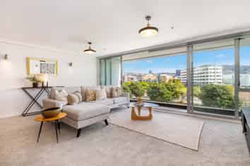 6/74 Oriental Parade, Oriental Bay