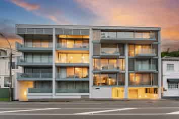 6/74 Oriental Parade, Oriental Bay