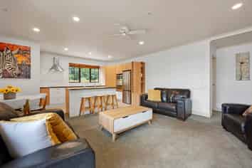 1K 9 Bute Road, Browns Bay