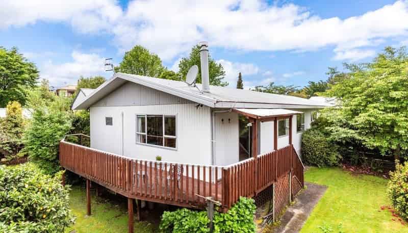 2/18 Holland Grove, Richmond Heights