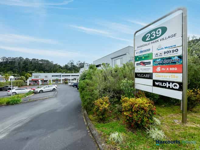 High-profile mixed-use complex on Rosedale Road