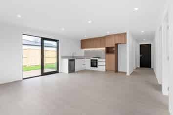 3/239 Tramway Road, Enderley