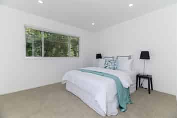 2/23 Locarno Avenue, Sandringham