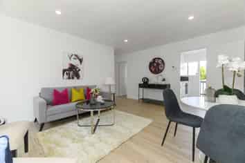 2/23 Locarno Avenue, Sandringham