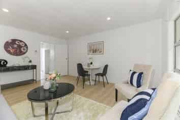 2/23 Locarno Avenue, Sandringham