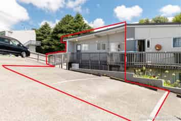 2/23 Locarno Avenue, Sandringham