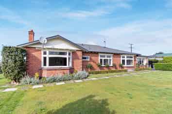 158B North Street, West End