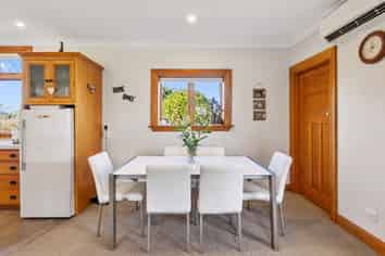 158B North Street, West End