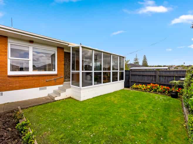 1/4 Waterloo Road, Milford