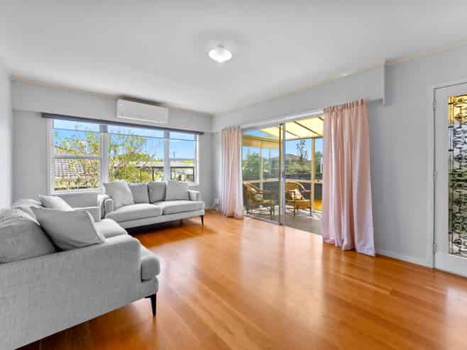 1/4 Waterloo Road, Milford