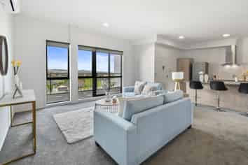 12/130 Stancombe Road, Flat Bush