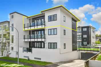 12/130 Stancombe Road, Flat Bush