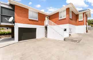 1/625 Beach Road, Rothesay Bay