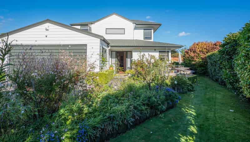 9 Haines Grove, Rainbow Point